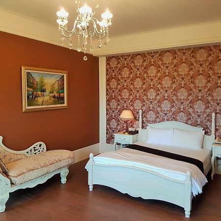 Haut Rhin Villa Yilan Luaran gambar