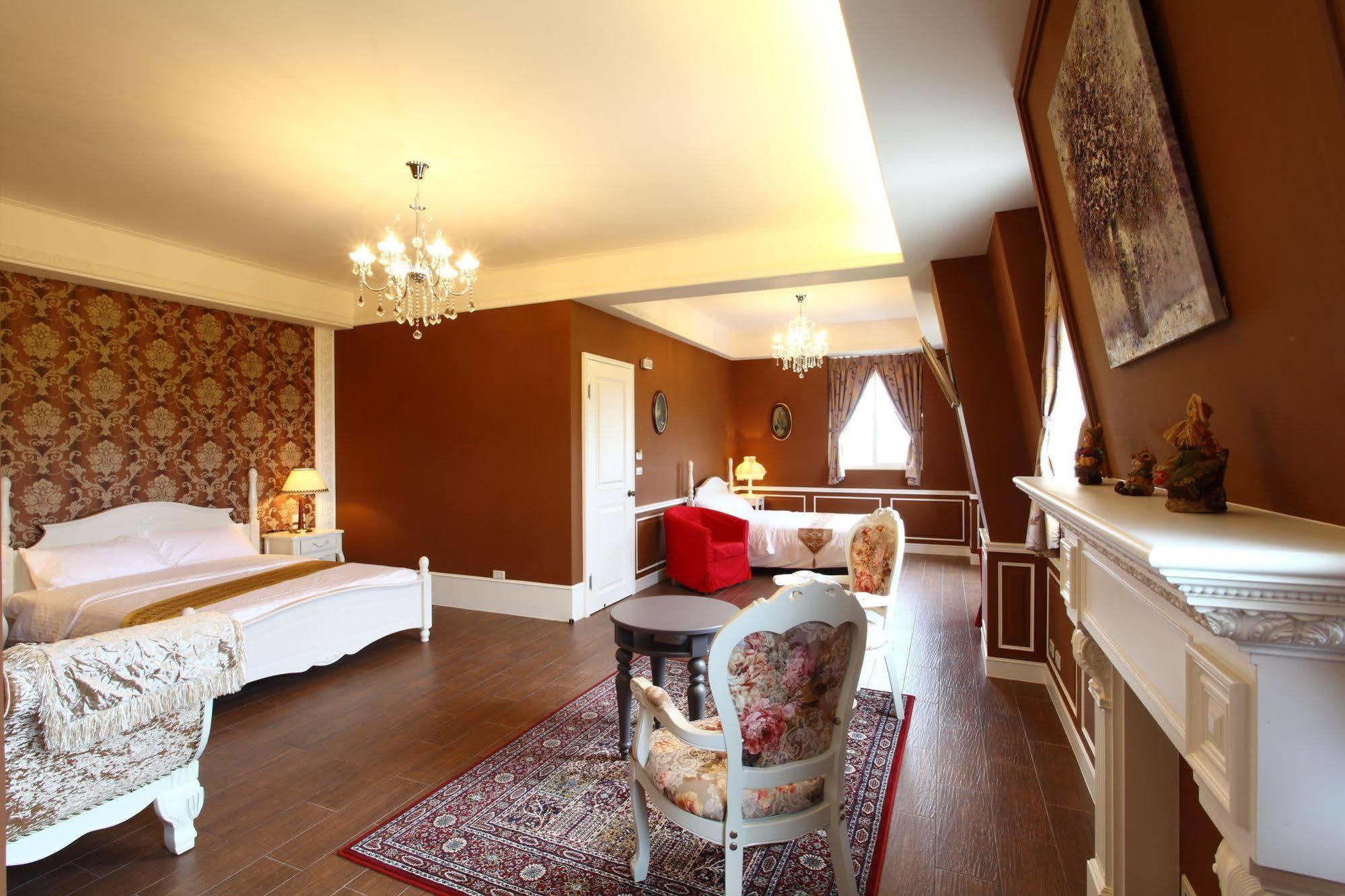 Haut Rhin Villa Yilan Luaran gambar