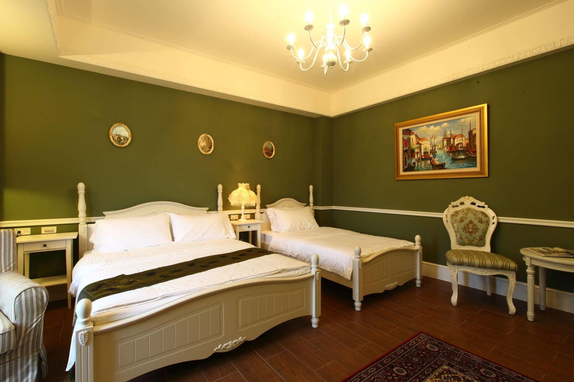 Haut Rhin Villa Yilan Luaran gambar